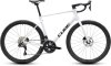 Cube Attain C:62 SLX metallicwhite'n'black Größe: 56 cm